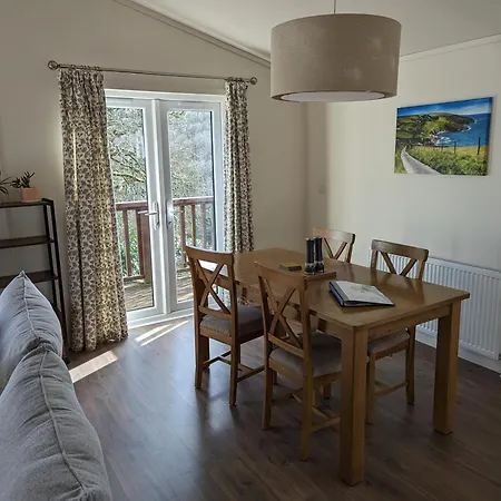 Two Bedroom Lodge In The Country - Oak, Stag, Acorn Liskeard Exterior foto