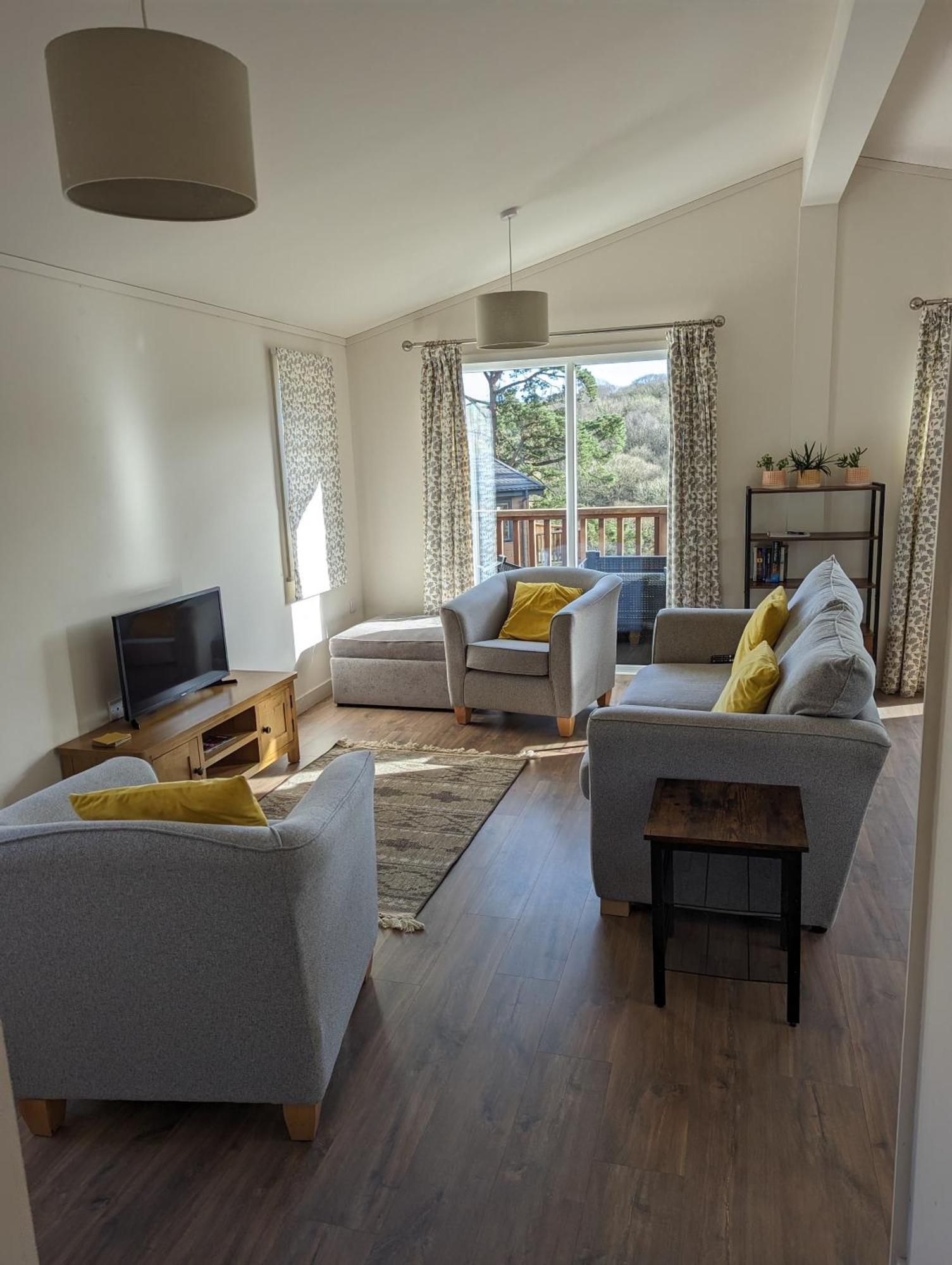 Two Bedroom In The Country - Oak, Stag, Acorn Holiday home Liskeard