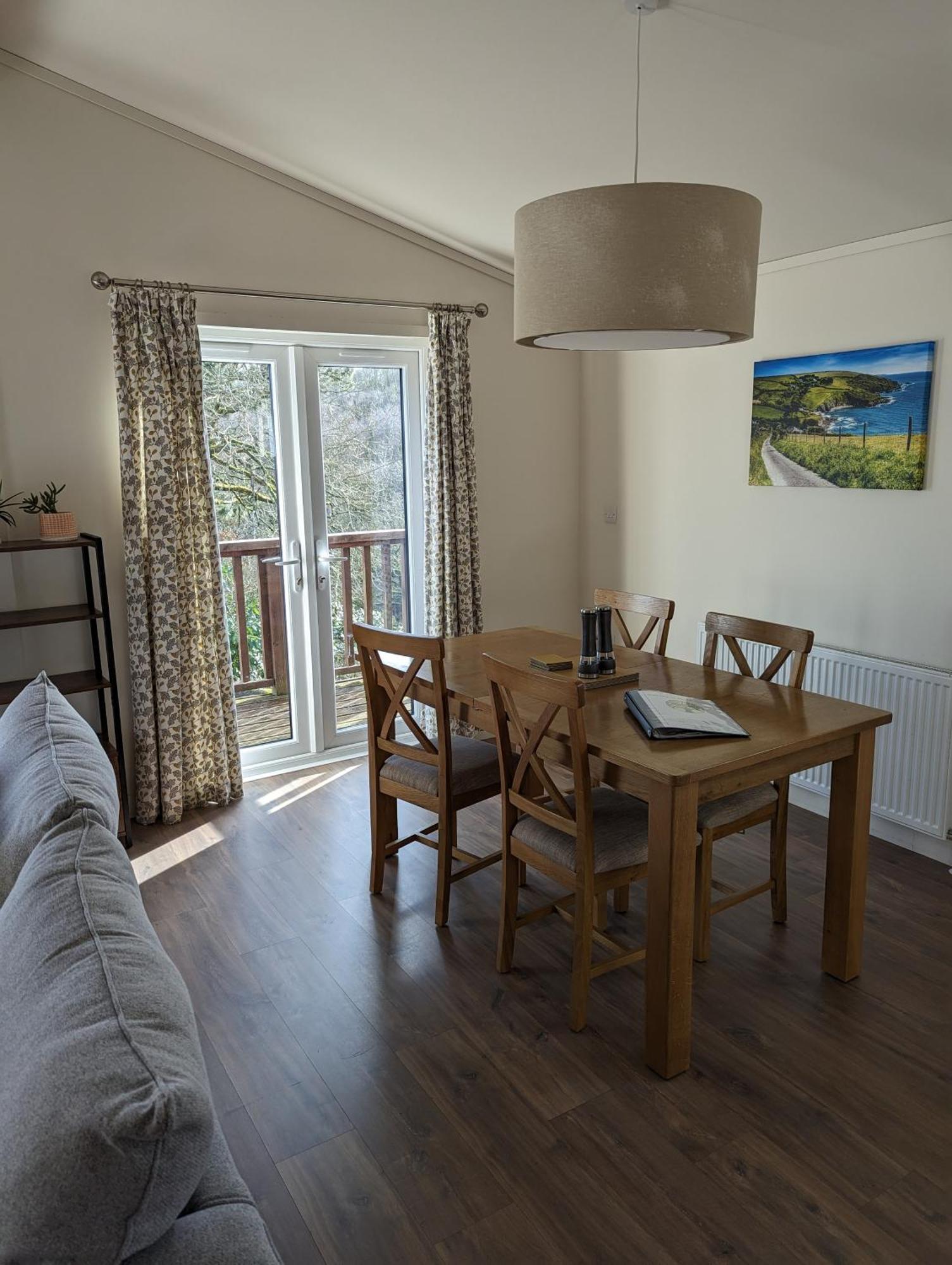 Two Bedroom In The Country - Oak, Stag, Acorn Holiday home