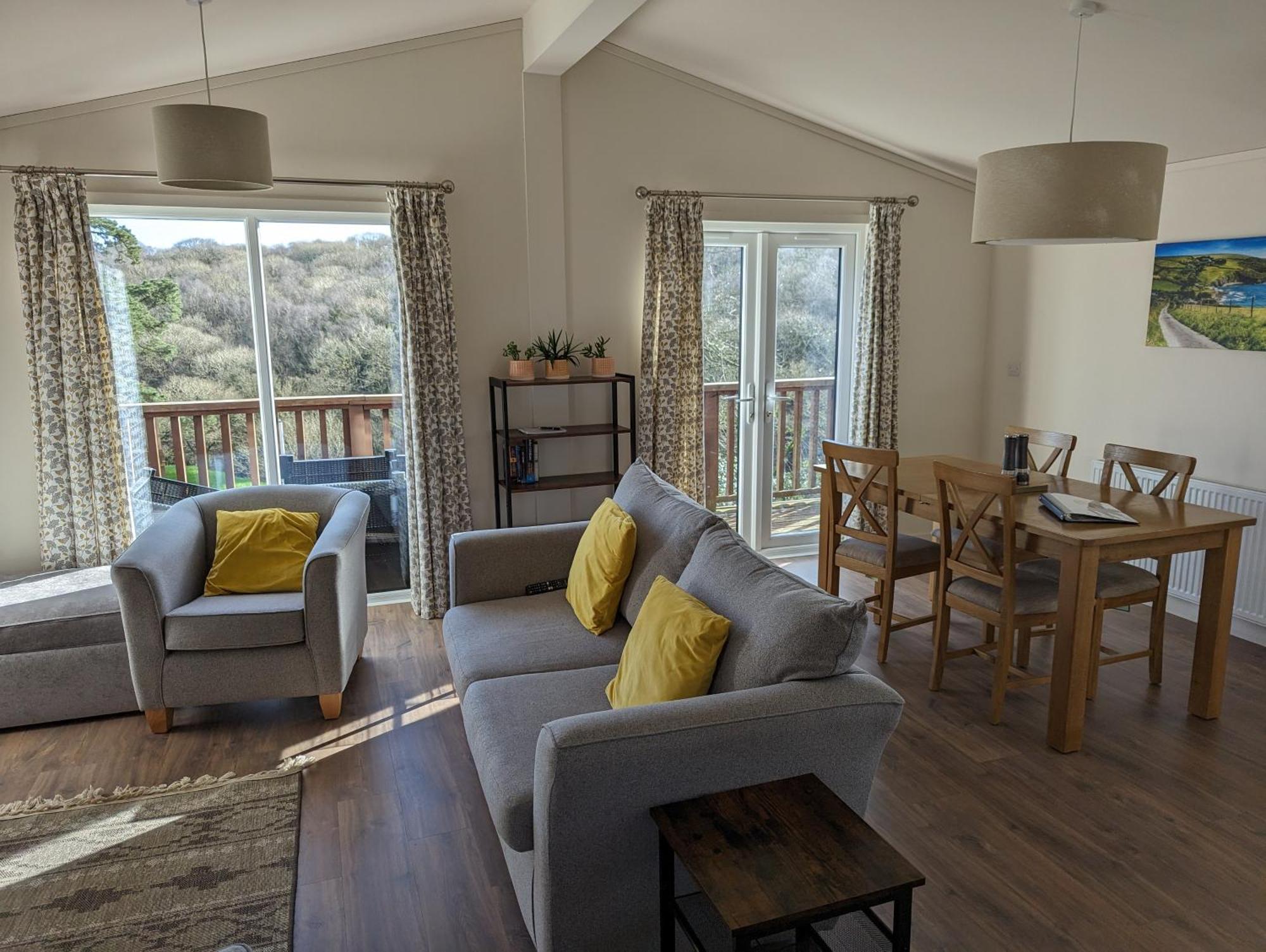 Two Bedroom In The Country - Oak, Stag, Acorn Holiday home Liskeard